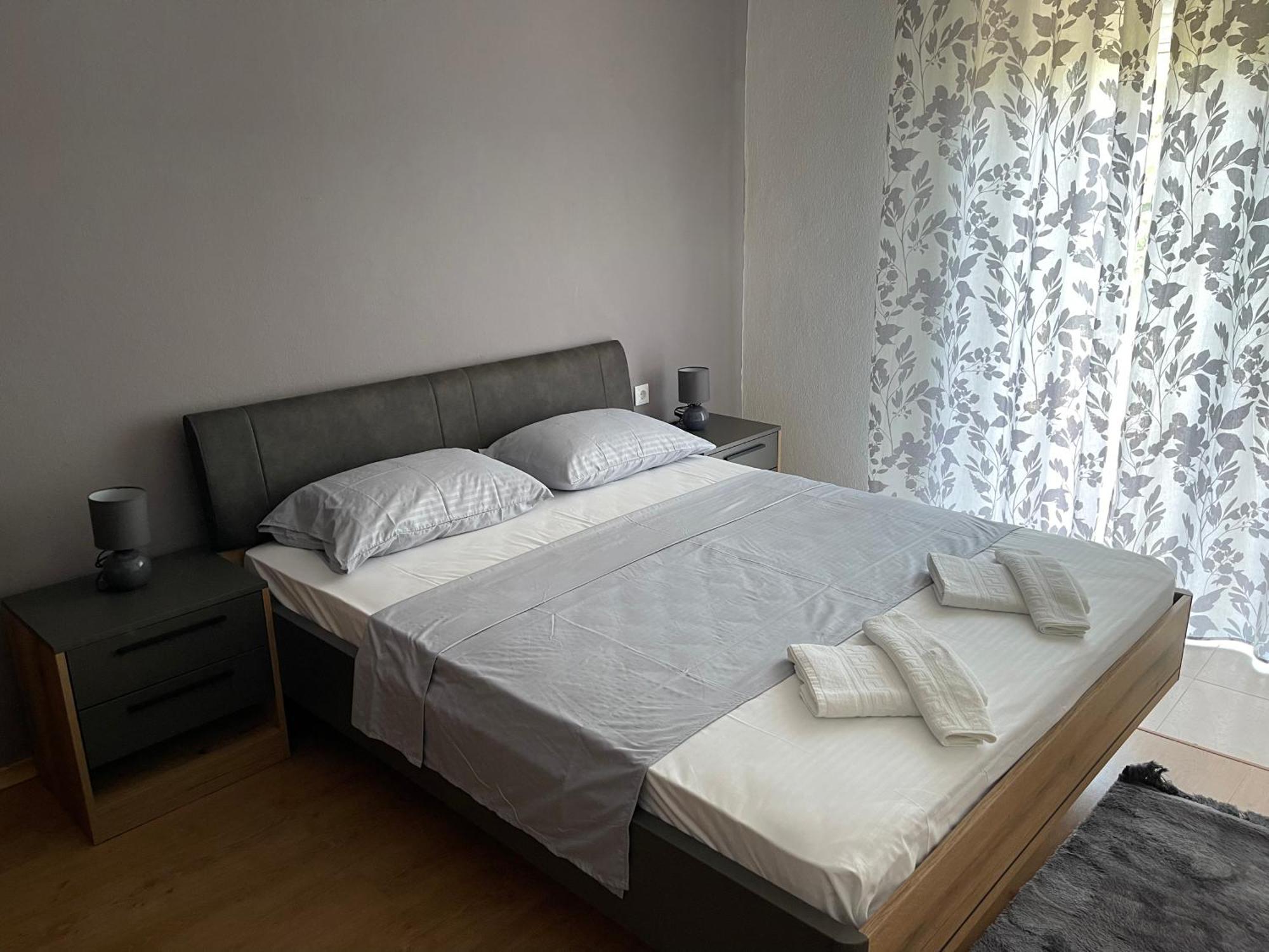 Apartaments Queen ウルツィニ エクステリア 写真